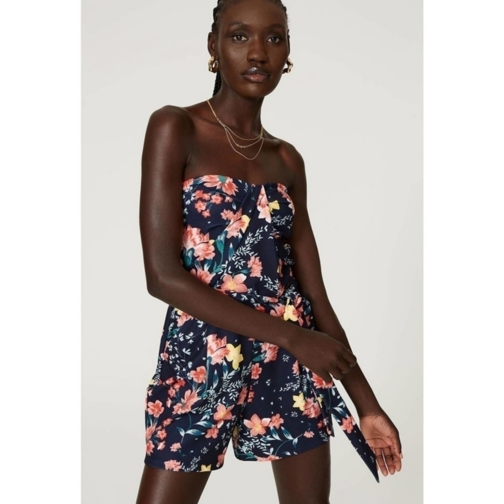 GREAT JONES Floral Strapless Romper Size Small
